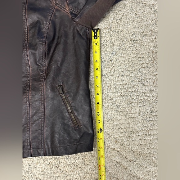 Maurice’s Faux Brown Leather Jacket Full Zip Size Large - Picture 10 of 15